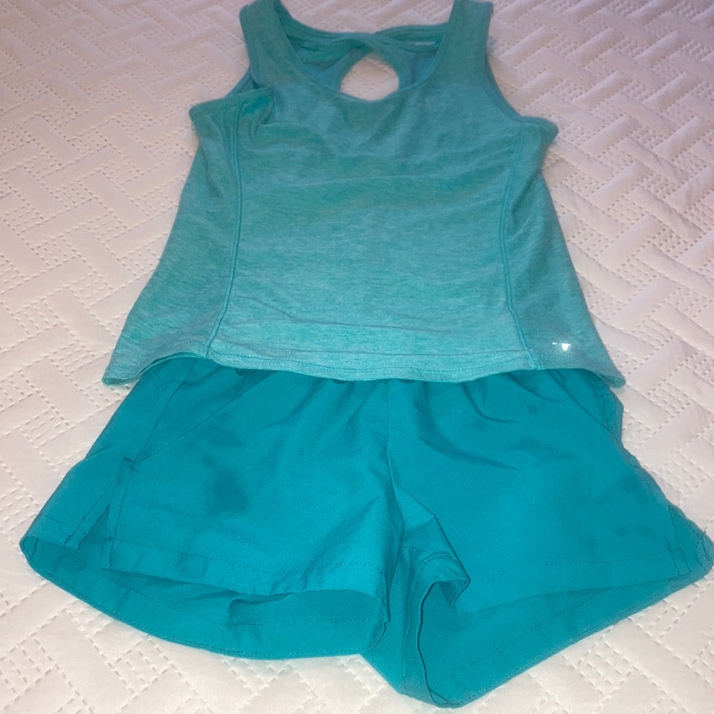 🙂Girls two piece Old Navy active